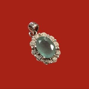 925 Sterling Silver Pendant 8x10mm with Natural Emerald 5x8mm & Natural Diamonds